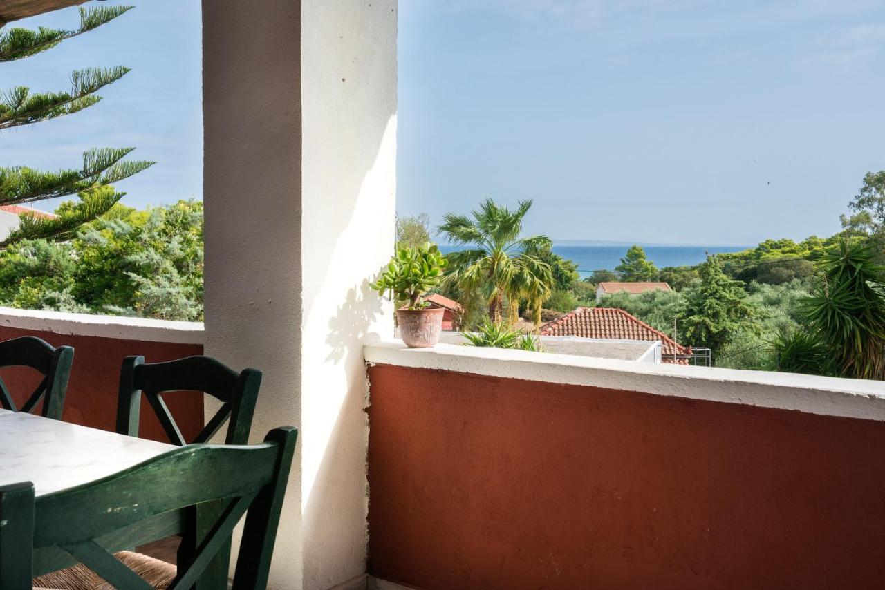 Vasilikos Garden Suites Екстериор снимка